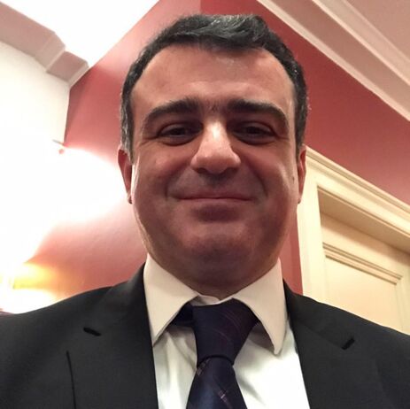 Γιάννης